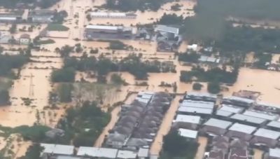 Πλημμύρες στο Βιετνάμ: Τουλάχιστον 90 νεκροί