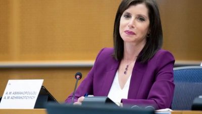 Στο εδώλιο η Άννα Μισέλ Ασημακοπούλου και άλλα τρία πρόσωπα για τα e-mail στους απόδημους