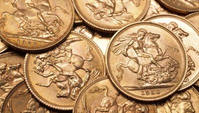 Πέντε δισ. ευρώ σε χρυσές λίρες έχουν τα ελληνικά νοικοκυριά