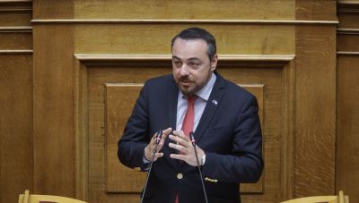 Την επανεξέταση του πλαισίου για το αμετάθετο των τρίτεκνων Πυροσβεστών, ζήτησε ο Φραγκίσκος Παρασύρης