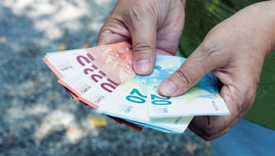 Πιστώθηκαν οι λογαριασμοί των αγροτών με την προκαταβολή της βασικής ενίσχυσης  - Ποιοι πληρώθηκαν