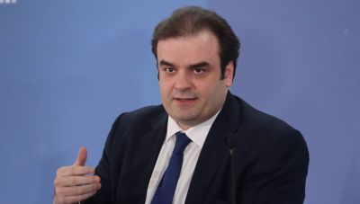 Bloomberg: Υποψήφιος για την προεδρία του Eurogroup ο Κυριάκος Πιερρακάκης