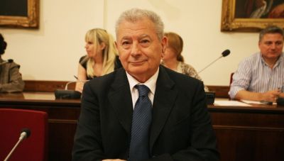 Δίκη Βαλυράκη: Δίωξη σε λιμενάρχη Χαλκίδας και Ερέτριας για απόπειρα υπόθαλψης εγκληματία και έκδοση ψευδούς βεβαίωσης