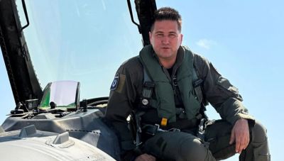 Ο επισμηναγός Γιώργος Σωτηρίου θα πετάξει με το F-16 πάνω από το Ηράκλειο στις 11 Νοέμβρη  - Ο πιλότος της Ομάδας ΖΕΥΣ που συγκίνησε τη χώρα 