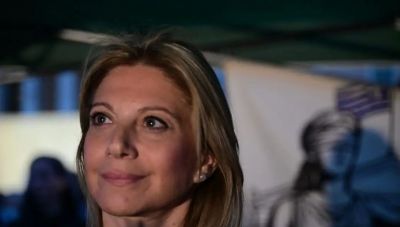 Μαρία Καρυστιανού: «Η λέξη κόμμα και το όνομά μου δεν είναι συμβατά» -Τι είπε για Καραχάλιο