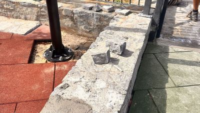 Μαλεβίζι: Νέοι βανδαλισμοί - Ξεκίνησε έρευνα για τους δράστες, προκάλεσαν φθορές στην πλατεία Αγ. Μαρίνας (φωτο)