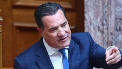 Άδωνις Γεωργιάδης: «Και μαλλιά έβαλα και μπότοξ έκανα, βάζω και κρέμες»