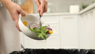 Μεγάλη η σπατάλη τροφίμων στην Ελλάδα – 2 εκατ. τόνοι στα σκουπίδια