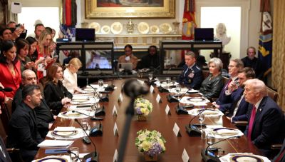 Στον «πάγο» οι Tomahawk μετά τη συνάντηση του Τραμπ με τον Ζελένσκι