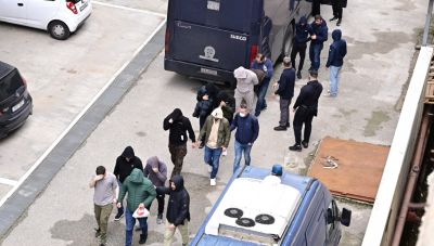 Πώς το κύκλωμα ΟΠΕΚΕΠΕ ξέπλενε εκατομμύρια μέσω στοιχηματικών εταιρειών και πολυτελών αγορών