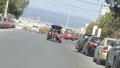 Επικίνδυνη “μεταφορά” στη ΒΙ.ΠΕ. Ηρακλείου - Άνδρας στο πορτ μπαγκάζ “κρατά” τον προφυλακτήρα εν κινήσει! (φωτο)