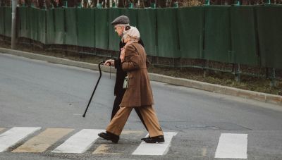 Συντάξεις: Ποιοι θα πάρουν αναδρομικά - Τι ισχύει για όσους δεν έκαναν αγωγές