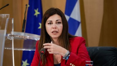 Σ. Ζαχαράκη: Δεν θα καταργηθούν άμεσα οι Πανελλήνιες εξετάσεις - Έως τις 3 Νοεμβρίου η τρίτη φάση για τους αναπληρωτές