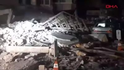 Σεισμός 6,1 Ρίχτερ στην Τουρκία: Κατέρρευσαν κτίρια στο Σιντίργκι (Βίντεο)
