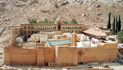 Στην Αίγυπτο ο Κυριάκος Μητσοτάκης για την ενθρόνιση του νέου Αρχιεπισκόπου Σινά