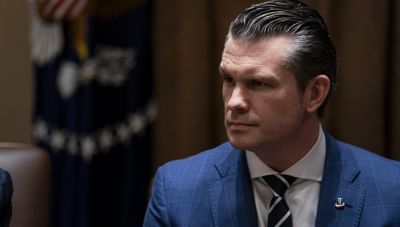 Χέγκσεθ στον Κινέζο ομόλογό του: Η Ουάσινγκτον θα υπερασπιστεί σθεναρά τα συμφέροντά της