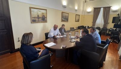 Σεισμόπληκτοι Δήμου Μινώα: Δεσμεύσεις από την Αποκεντρωμένη Διοίκηση για την επίλυση των ζητημάτων τους