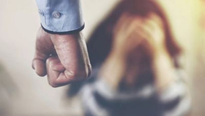 Θεσσαλονίκη: 28χρονος χτύπησε στο κεφάλι την σύντροφό του με συρτάρι κομοδίνου