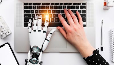 Μελέτη OpenAI: Ποια επαγγέλματα κινδυνεύουν περισσότερο από την Τεχνητή Νοημοσύνη