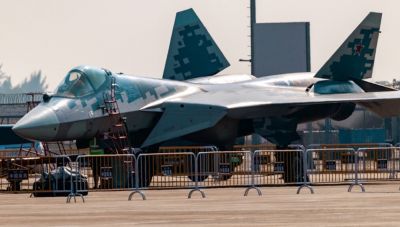 Black Mirror: Πληροφορίες ότι χάκερς αποκάλυψαν εξοπλιστικά deals της Ρωσίας για μαχητικά αεροσκάφη