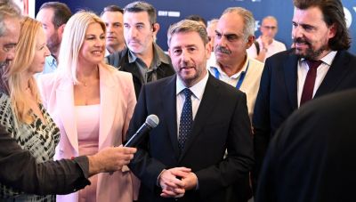 Περιοδεία του προέδρου του ΠΑΣΟΚ – ΚΙΝΑΛ Νίκου Ανδρουλάκη στα περίπτερα της 89ης ΔΕΘ