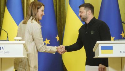 Oι ΗΠΑ ενέκριναν τα πρώτα πακέτα στρατιωτικής βοήθειας για την Ουκρανία