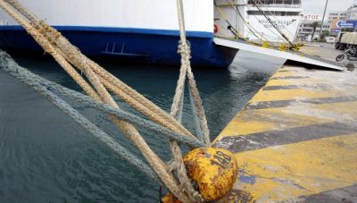 Απεργία: Δεμένα όλα τα πλοία την 1η Οκτωβρίου – Τι ζητεί η ΠΝΟ