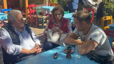 Στέφανος Κασσελάκης από Χίο: Ένα μήνα μετά τη φωτιά, οι κάτοικοι είναι εγκαταλελειμμένοι στα καμένα