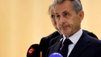 Σαρκοζί μετά την καταδίκη σε 5ετή φυλάκιση: Θα κοιμηθώ στη φυλακή με ψηλά το κεφάλι