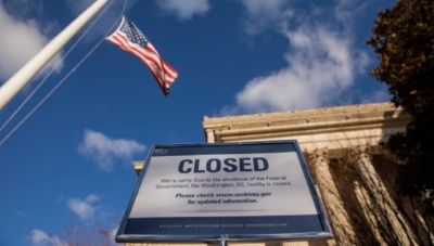 Προς κυβερνητικό shutdown οι ΗΠΑ – Έκτακτη συνάντηση Τραμπ με τους Δημοκρατικούς του Κογκρέσσου