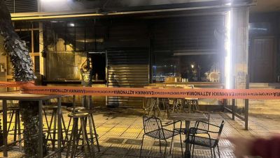 Καλλιθέα: Εμπρηστική επίθεση με γκαζάκια σε καφετέρια
