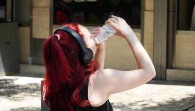Καιρός: Μέχρι και τους 37°C σήμερα ο υδράργυρος – Πού θα βρέξει