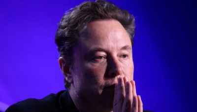 Η Tesla θέλει να κάνει τον Musk τρισεκατομμυριούχο