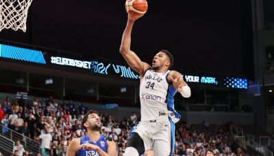 Γιάννης Αντετοκούνμπο: «Ημίθεος, δεν υπάρχει άλλος σαν κι αυτόν» – Αποθέωση από ΝΒΑ και FIBA