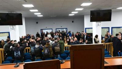 Επανέναρξη της δίκης των Τεμπών:Εντάσεις, διακοπές και τεταμένο κλίμα