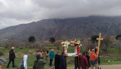 Λιμνάκαρο Λασιθίου: Ένας ξεχωριστός Επιτάφιος που συγκεντρώνει τη Μ. Παρασκευή πλήθος κόσμου