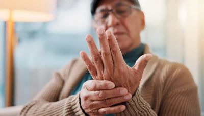 Πάνω από 10 εκατ. άνθρωποι ζουν με Νόσο Πάρκινσον