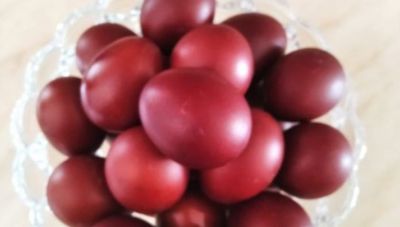 Πάσχα: Τα έθιμα στα Δωδεκάνησα και τις Κυκλάδες – Οι «Ξυπνητάδες» και η «Κούνια»