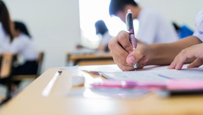 Αντίστροφη μέτρηση για τη λήξη των μαθημάτων και την έναρξη των Πανελλαδικών εξετάσεων