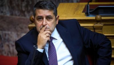 Ωρες αγωνίας για τον Γιώργο Μυλωνάκη που υποβλήθηκε με επιτυχία σε εμβολισμό του εγκεφαλικού ανευρύσματος