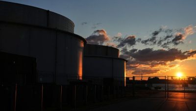 Οι ελπίδες για αποκλιμάκωση στη Μέση Ανατολή έριξαν την τιμή του πετρελαίου