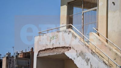 Χαϊδάρι: Πώς έγινε το ατύχημα με τη 13χρονη που έπεσε από το μπαλκόνι σχολείου
