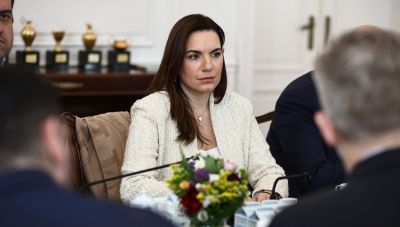Κεφαλογιάννη για Χάρη Δούκα: Η Αθήνα δεν χρειάζεται κατασκευασμένες εικόνες κρίσης