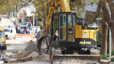 Νέα έργα ύδρευσης στη Λεωφόρο Δημοκρατίας: Ξεκινούν οι συνδέσεις του νέου δικτύου