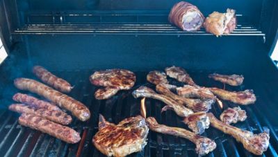 Πάσχα: Τι να προσέξετε σε αρνί, κοκορέτσι και αυγά – Ο πλήρης οδηγός από τον ΕΦΕΤ