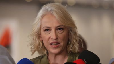 Δούρου: «Ο στόχος είναι ένα ενωτικό ψηφοδέλτιο με όσους θέλουν και μπορούν»