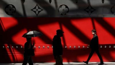 Υπό κατάρρευση οι πωλήσεις πολυτελών προϊόντων στην Κίνα