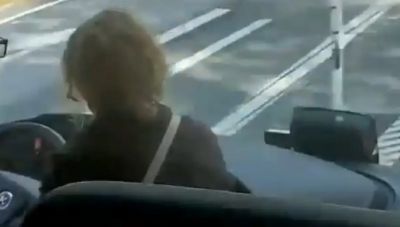 Σουηδία: Επιβάτες λεωφορείου άρπαξαν το τιμόνι από οδηγό που λιποθύμησε και απέτρεψαν την τραγωδία