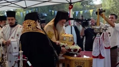 Με κατάνυξη η υποδοχή της Τίμιας Κάρας του Αγίου Τίτου στην Μεσαρά