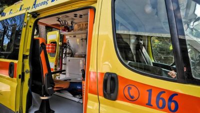 Σοκαριστικό τροχαίο στη Βέροια: Ένας νεκρός και δύο τραυματίες σε μετωπική σύγκρουση δύο ΙΧ
